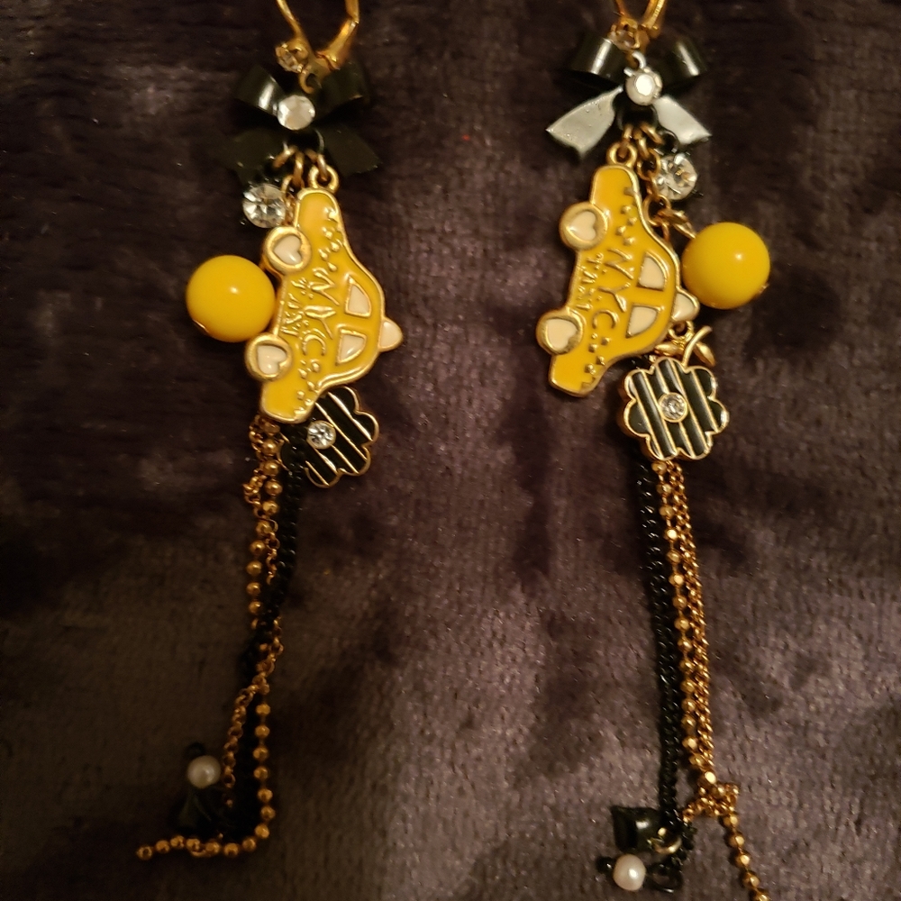 Authentic Vintage Betsey Johnson Yellow Taxi Earrings.....